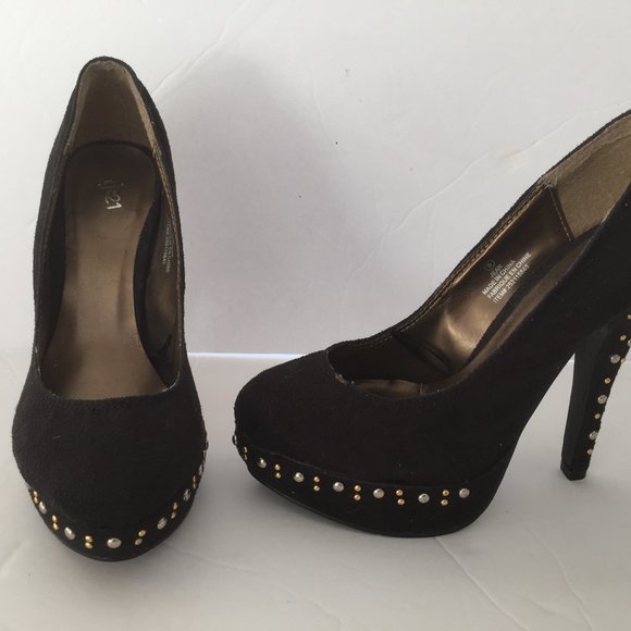 G21 Shoes - G21 SUEDE AND RHINESTONE PUMPS